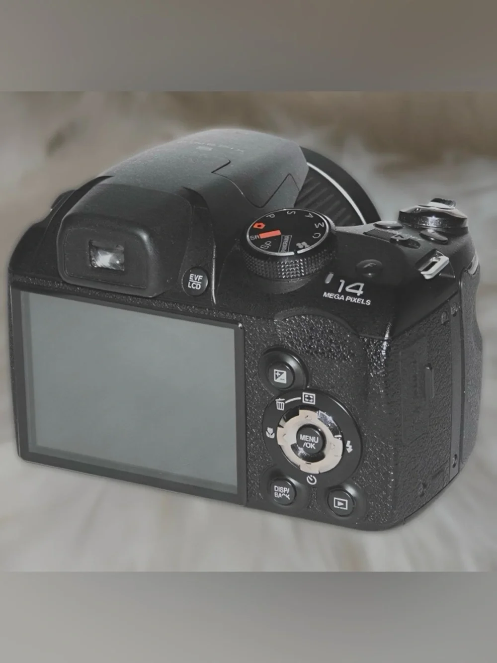 Fujifilm Black Compact Digital Camera with Super EBC Lens